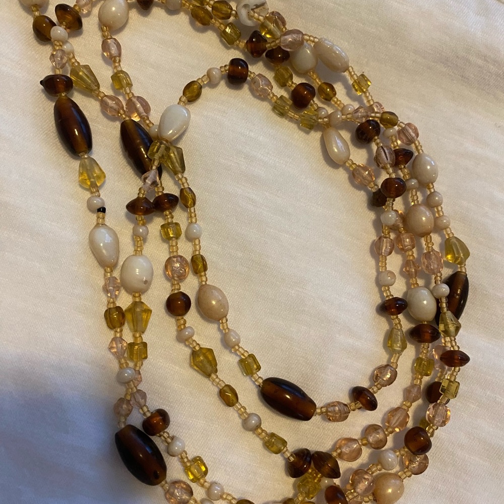 Brown and white necklace
